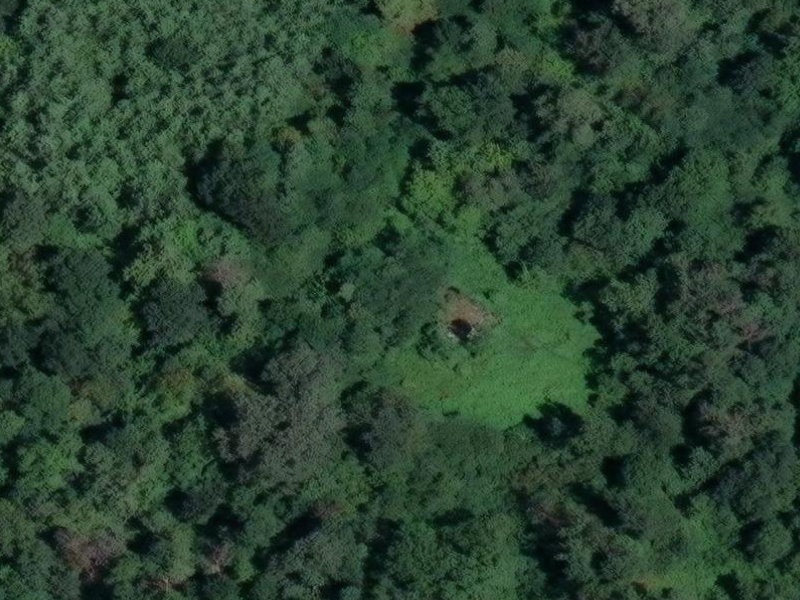 The Hidden Canopy Shaft of Senec