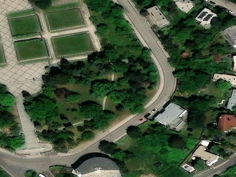 The Crescent Stage of Senec