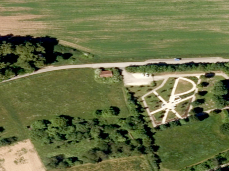 White Crosses in Ansbach Fields