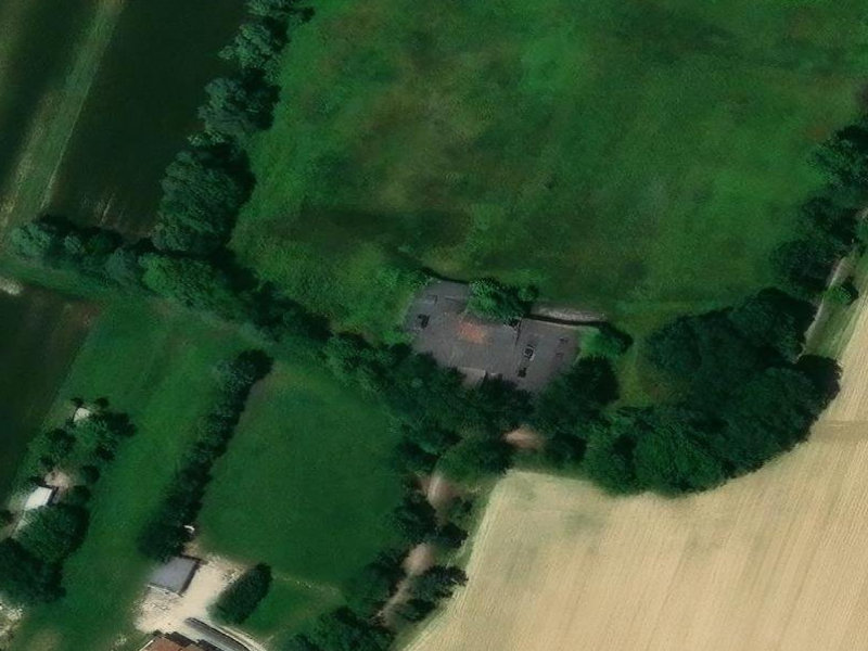 The Shadowed Estate of Dolo
