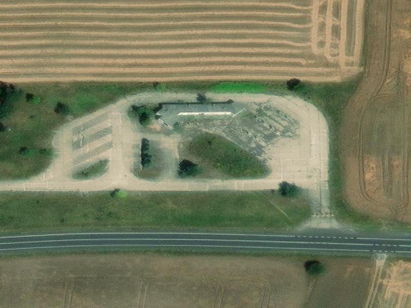 Cryptic Contrasts: The Haunting History of 30, Troitschendorf's Abandoned Landmark