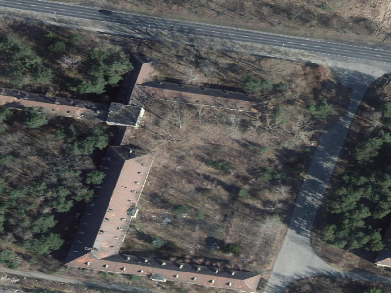 Echoes of Abandonment: The Resilience of Żagańska, Koszary, Sorau