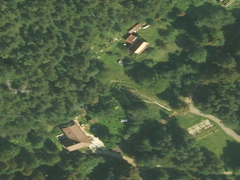 Abandoned Paradise: A Residential Oasis in Banská Cesta, Kremnitz, Slowakei