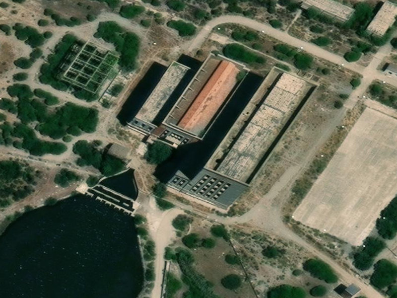 : The Industrial Silence: A Journey Through the Abandoned Factories of Santu Giuanni Suèrgiu, Italien