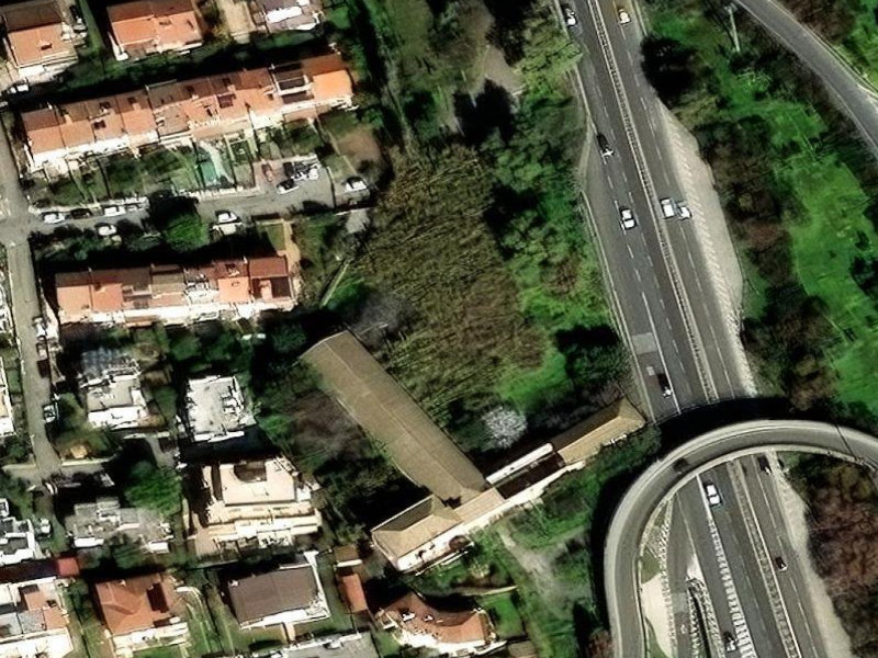 The Echoes of Industrial Solitude: Via Atene, Cagliari, Italien