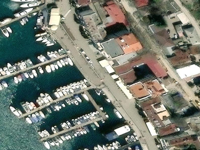 Echoes of the Marina